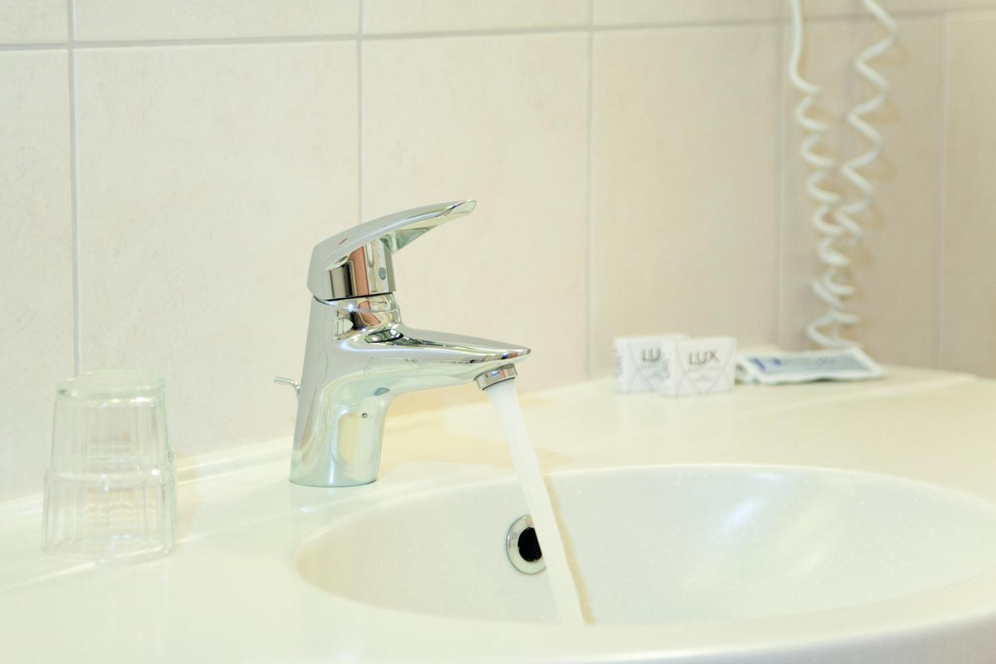 Landkomfort Hotel Elsenmann Віллінген Номер фото
